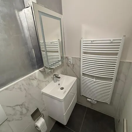 Vastus Homes