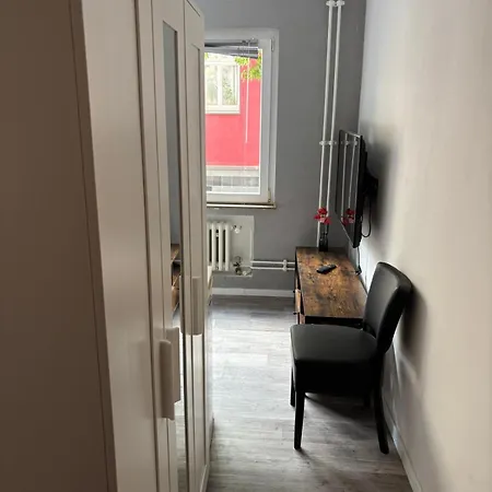 Проживание в семье Vastus Homes Дуйсбург