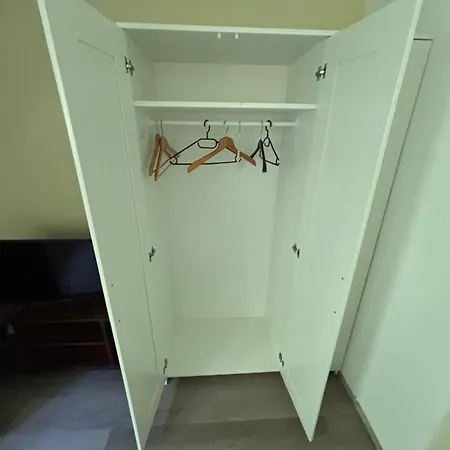 Vastus Homes Homestay *