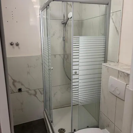 Homestay Vastus Homes *