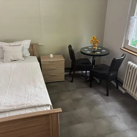 Vastus Homes Homestay *