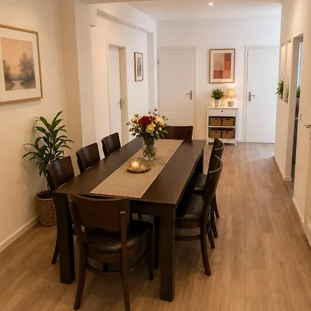 Проживание в семье Vastus Homes